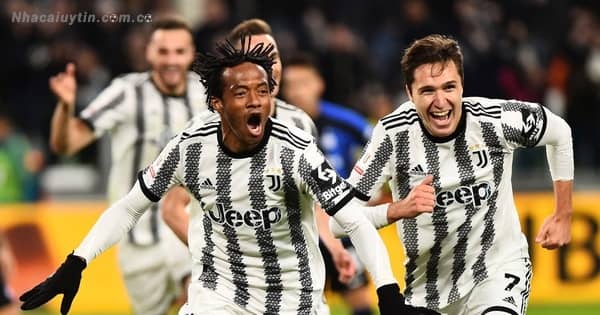 Câu lạc bộ Juventus có biệt danh là “Bà Đầm già”