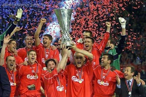 Đội bóng Liverpool đã giành được 3 chiếc cúp