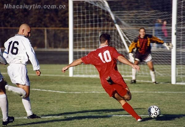 Những sơ đồ bóng đá 9 người phổ biến hiện nay