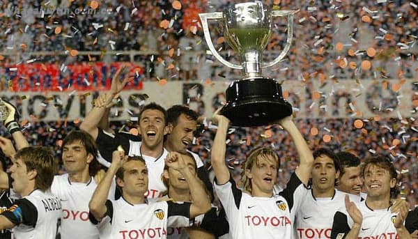 Valencia sở hữu đội hình với nhiều ngôi sao tỏa sáng, đã 6 lần giành về danh hiệu cao quý nhất tại La Liga