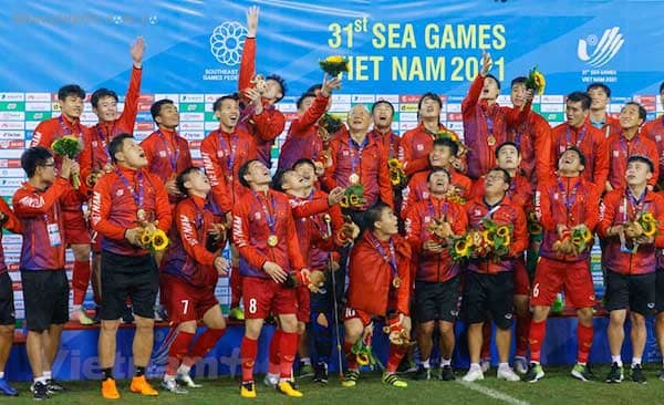 Tuyển Việt Nam đã vô cùng vui sướng khi đăng quang tại sân chơi Seagame