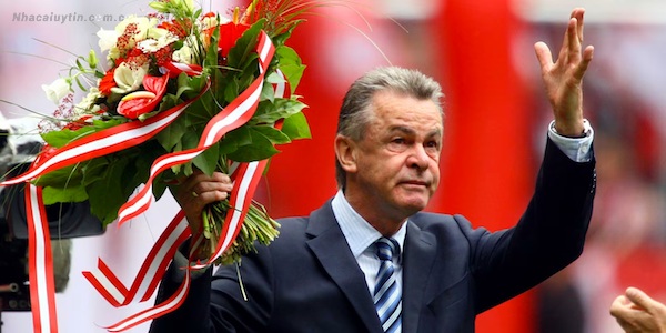 Ông đã cháy hết mình trong sự nghiệp HLV với 28 danh hiệu